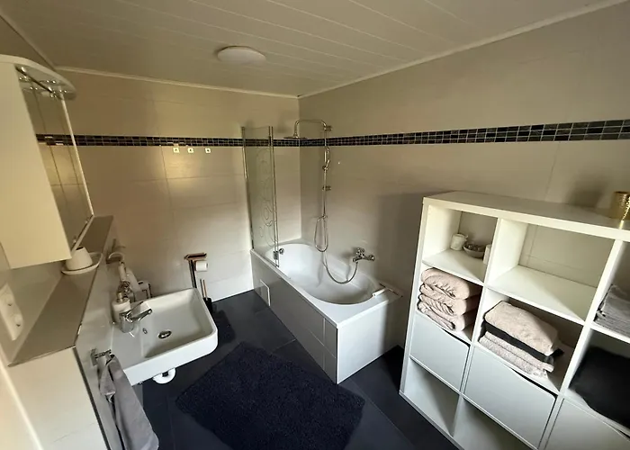 Jana アパート Rheinbrohl